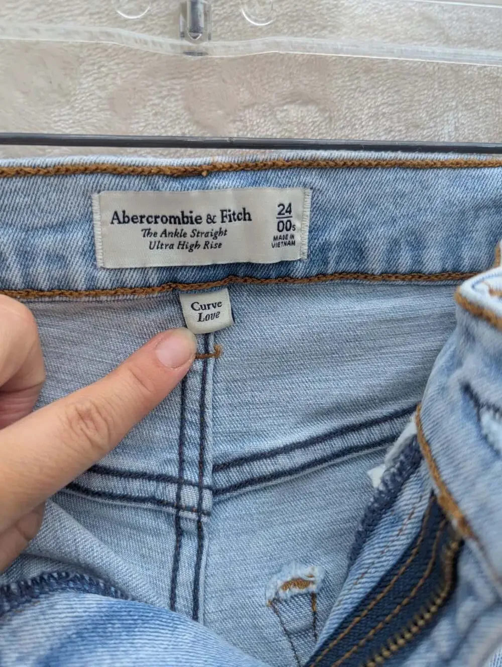 Abercrombie & Fitch The Ankle Straight Ultra High Rise Jeans Size 24/00S